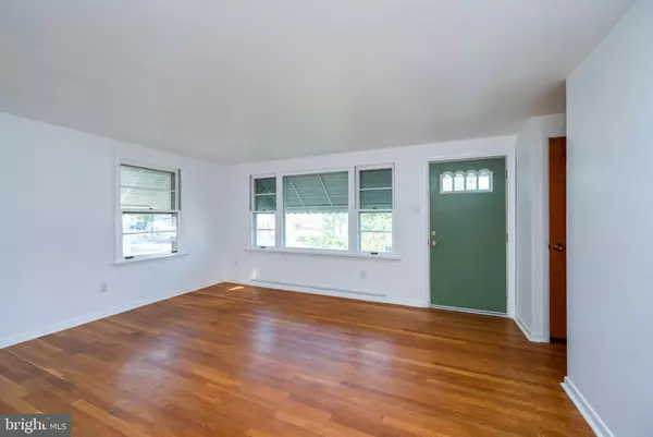 Reading, PA 19605,3521 CHESTNUT ST