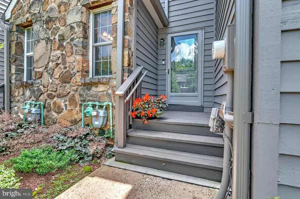 Princeton, NJ 08540,21C ANDOVER CIR