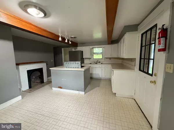 State College, PA 16801,110 GREEN ACRES LN