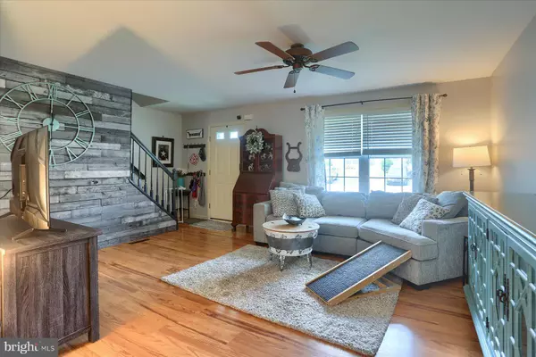Myerstown, PA 17067,40 LAUREL DR