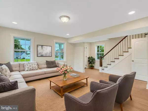 Warrenton, VA 20186,449 FALMOUTH ST