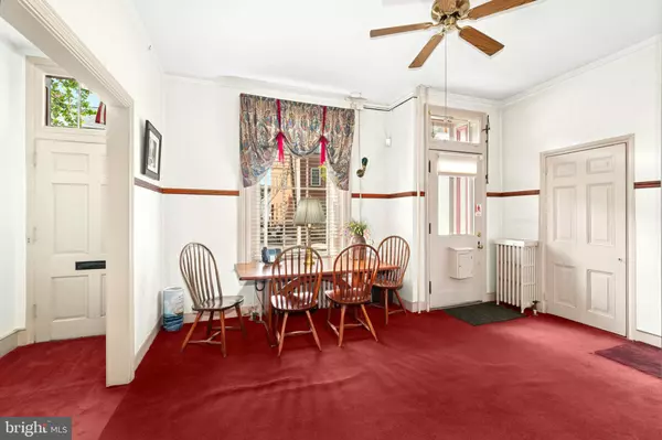 Bethlehem, PA 18018,72-72-74 W MARKET ST