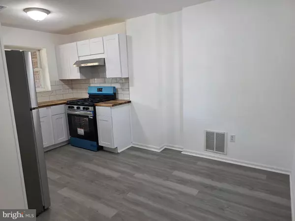 Camden, NJ 08104,3005 ESSEX RD