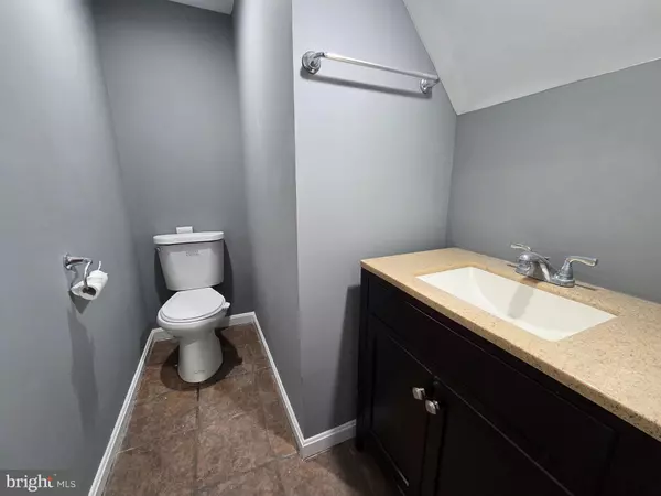 Baltimore, MD 21231,2000 EASTERN AVE #2ND FLOOR