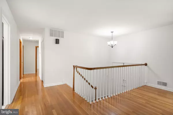 Fairfax, VA 22031,3311 MIDLAND RD