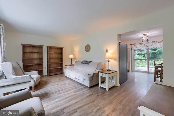 Etters, PA 17319,35 LOCUST CIR