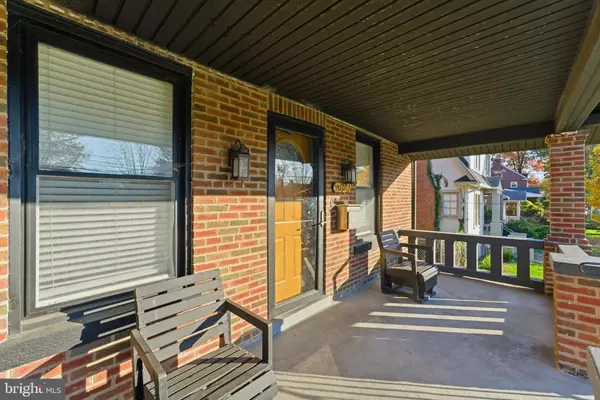 Washington, DC 20020,2604 32ND ST SE