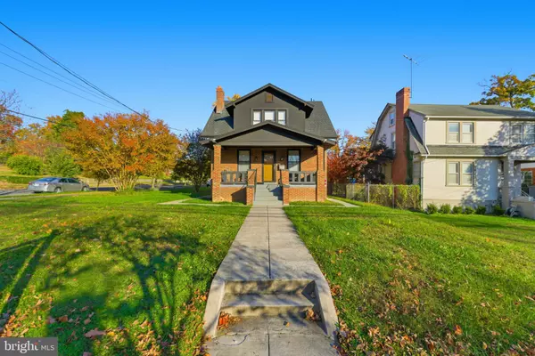 Washington, DC 20020,2604 32ND ST SE