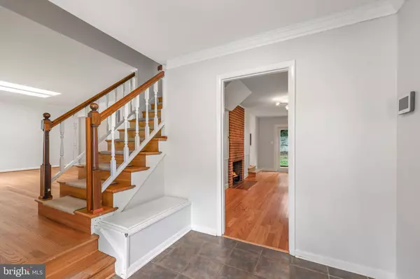 Alexandria, VA 22309,3301 BATTERSEA LN