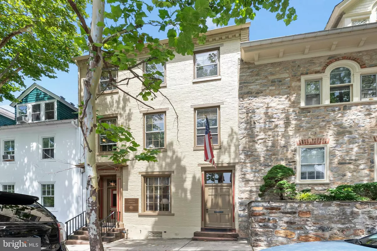 Bethlehem, PA 18018,72-74 W MARKET ST