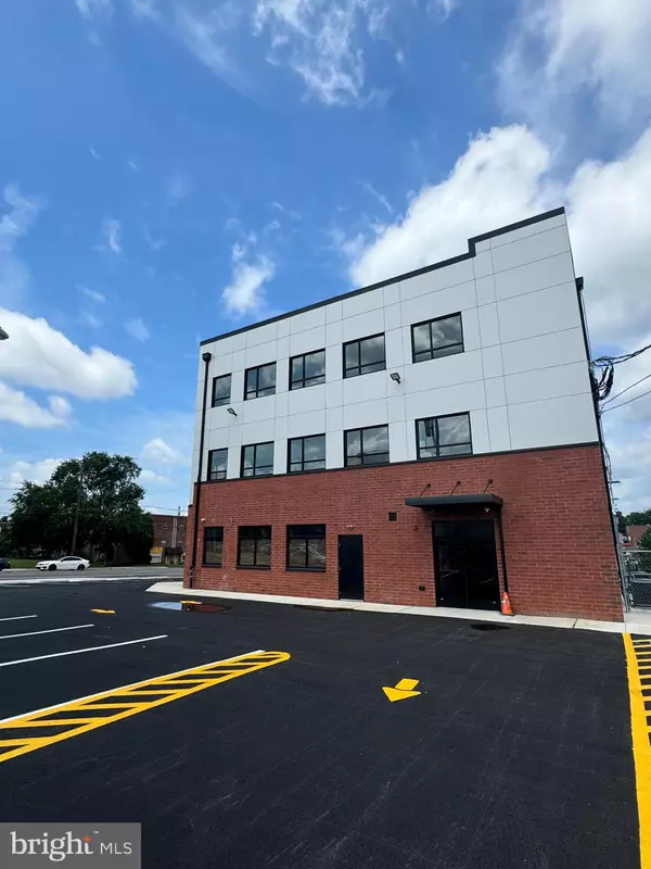 Philadelphia, PA 19111,1729 COTTMAN AVE #201