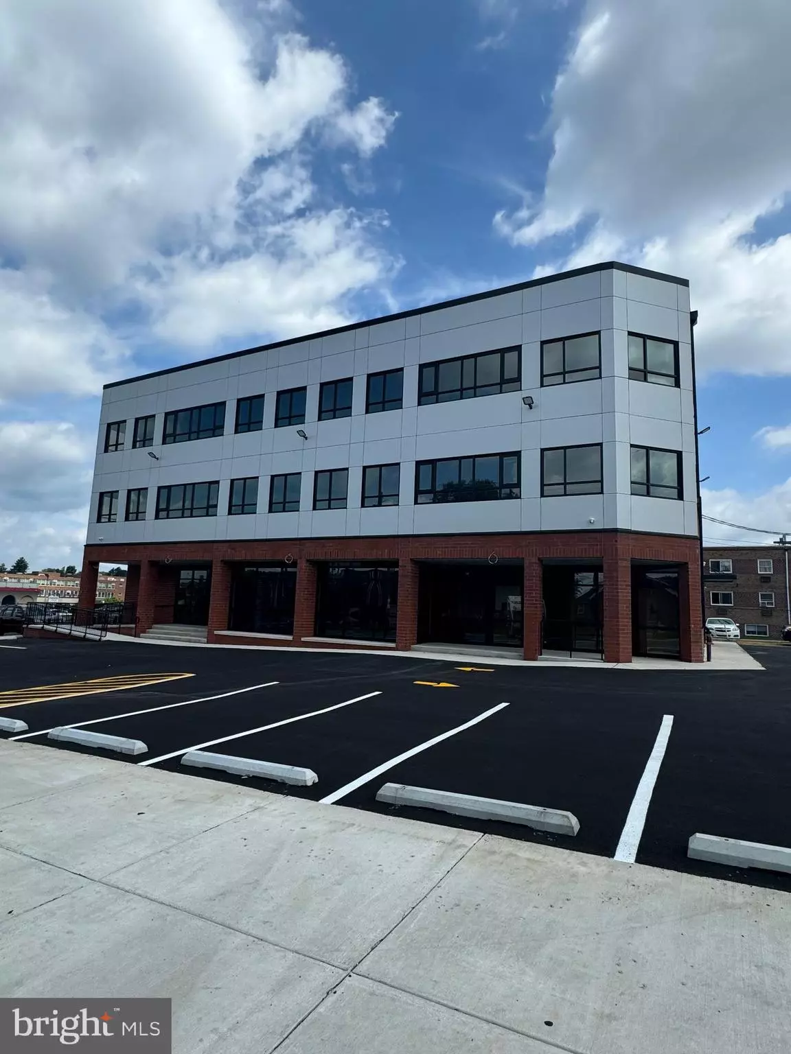 Philadelphia, PA 19111,1729 COTTMAN AVE #201