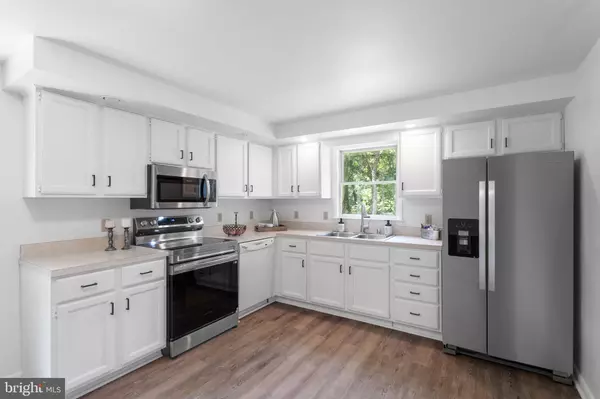 Leesburg, VA 20175,21087 GOLDFINCH LN