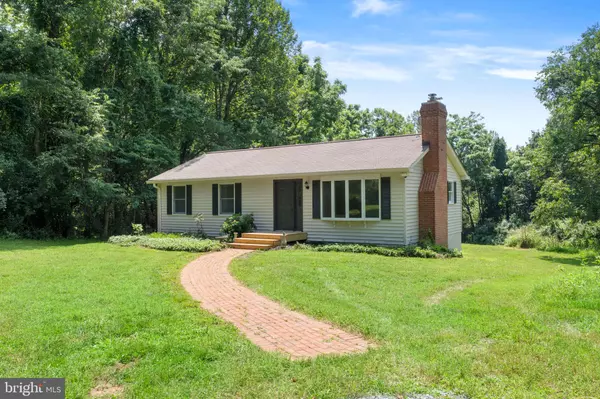 Leesburg, VA 20175,21087 GOLDFINCH LN