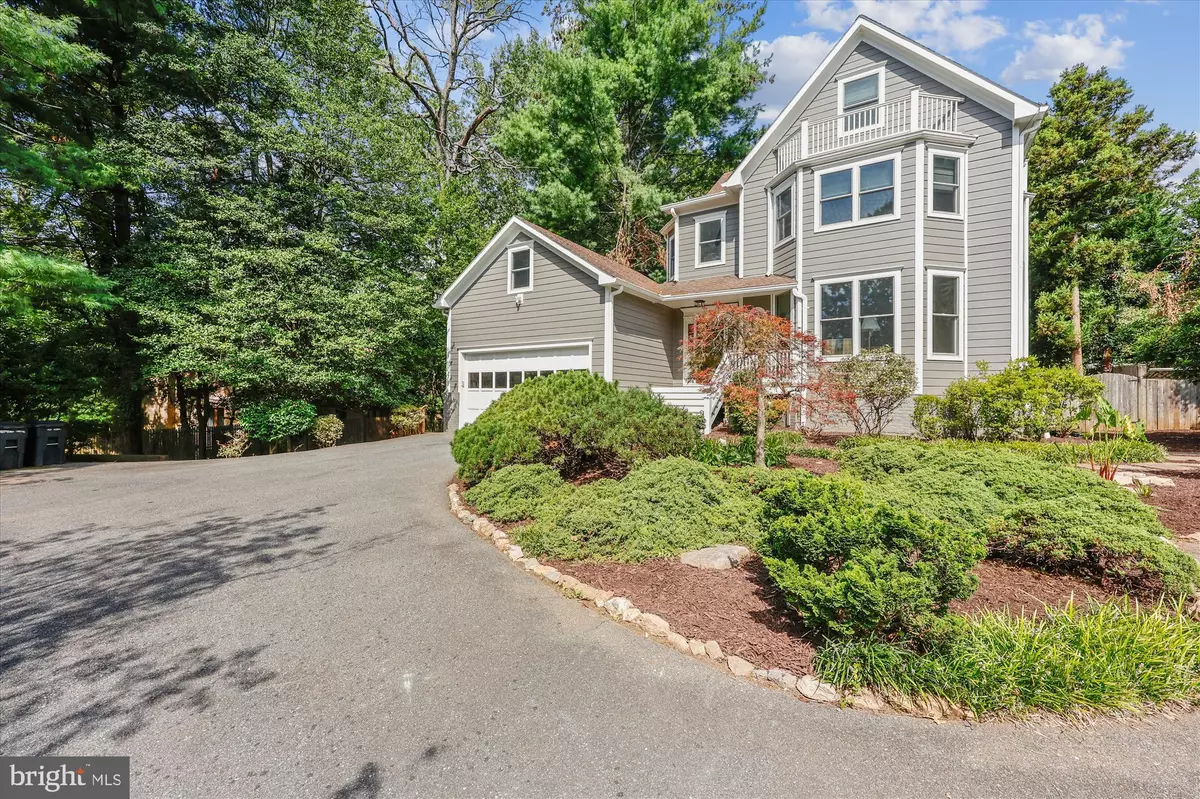 Bethesda, MD 20817,6411 WILSON LN