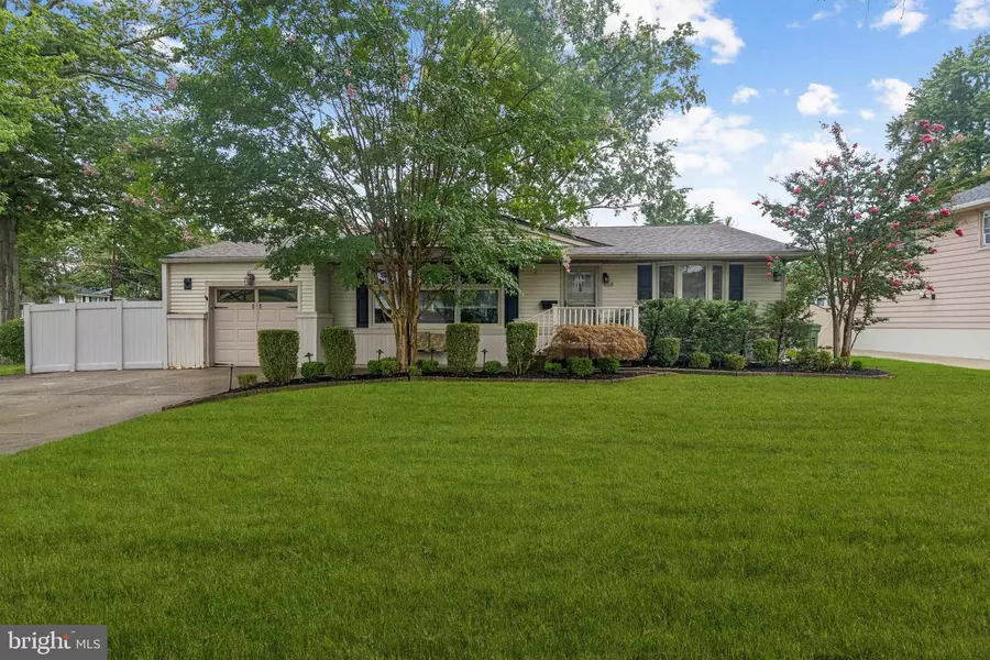 125 E VALLEYBROOK RD, Cherry Hill, NJ 08034