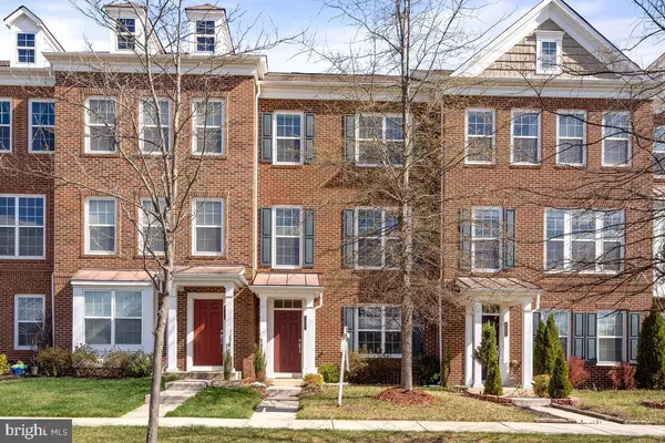 43559 WHEADON TER, Chantilly, VA 20152