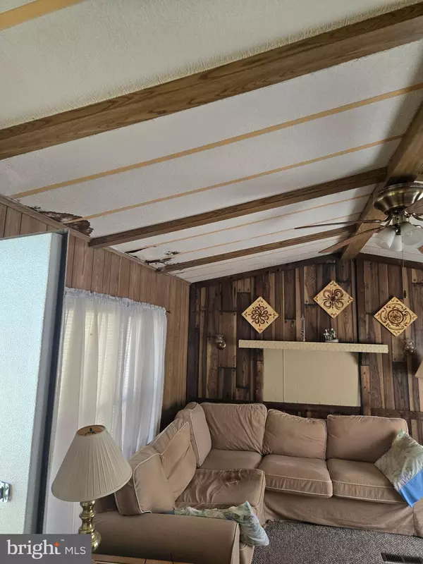 Erie, PA 16506,5005 ZUCK ROAD #61
