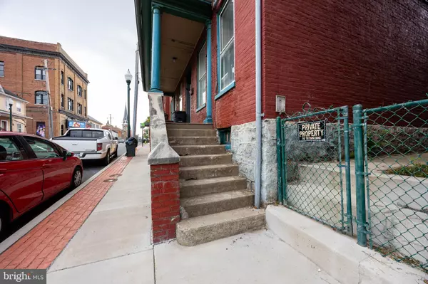 Martinsburg, WV 25401,209 E MARTIN ST
