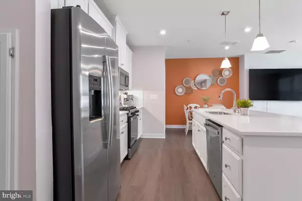 Ellicott City, MD 21042,10401 RESORT RD #E