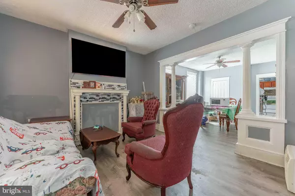 Clifton Heights, PA 19018,36 E WASHINGTON AVE