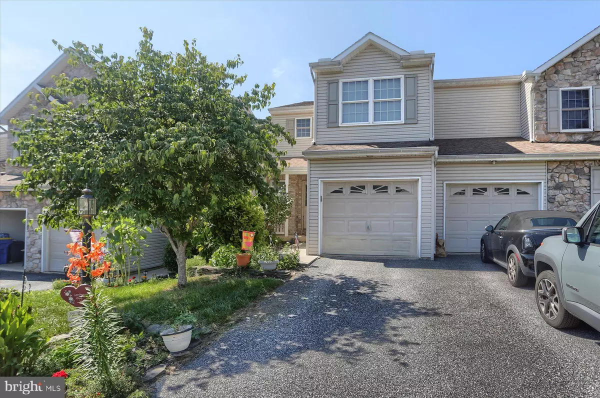 Etters, PA 17319,10 FARGREEN CT