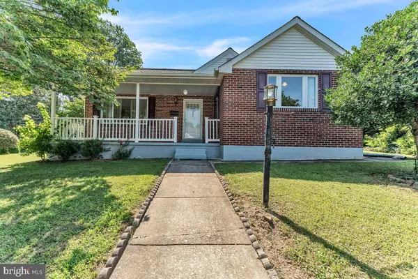 51 FAIRVIEW RD, Broomall, PA 19008