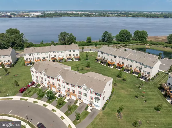 Cinnaminson, NJ 08077,160 HELEN DR