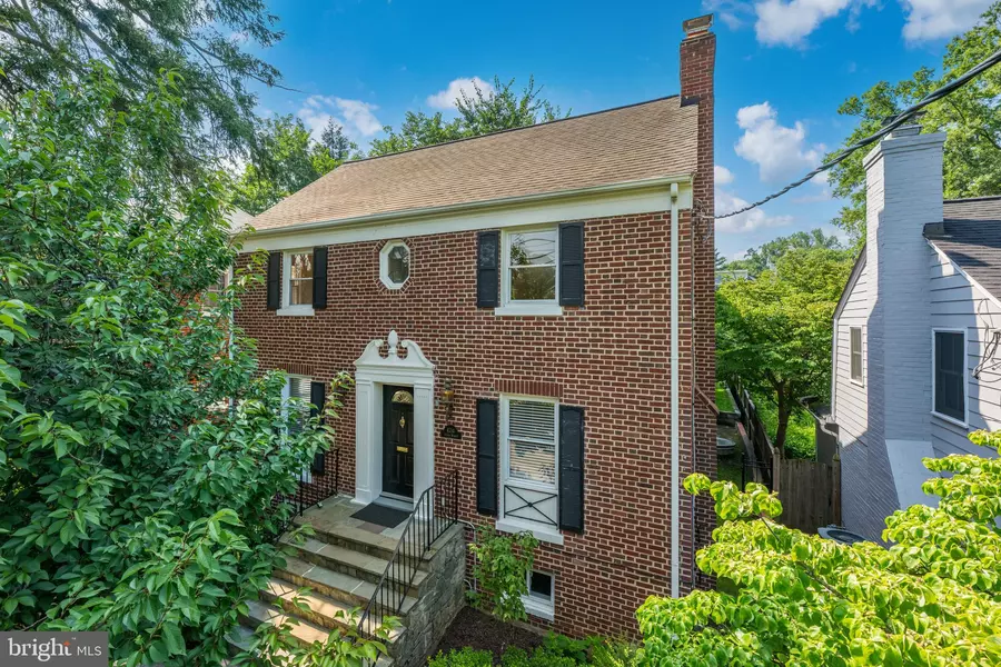 4714 UPTON ST NW, Washington, DC 20016