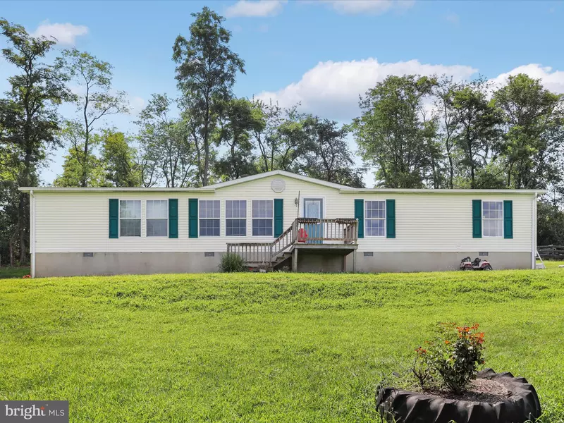 351 FORD HILL RD, Augusta, WV 26704
