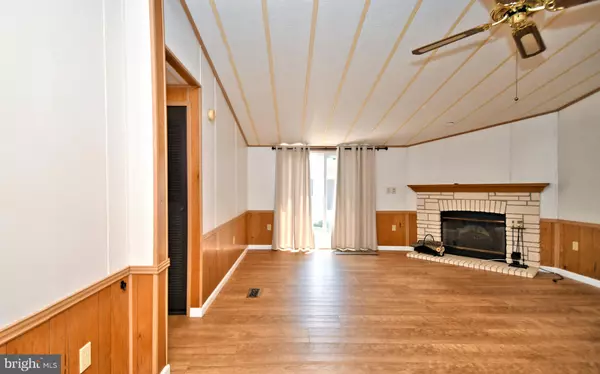 Souderton, PA 18964,132 DEERFIELD DR