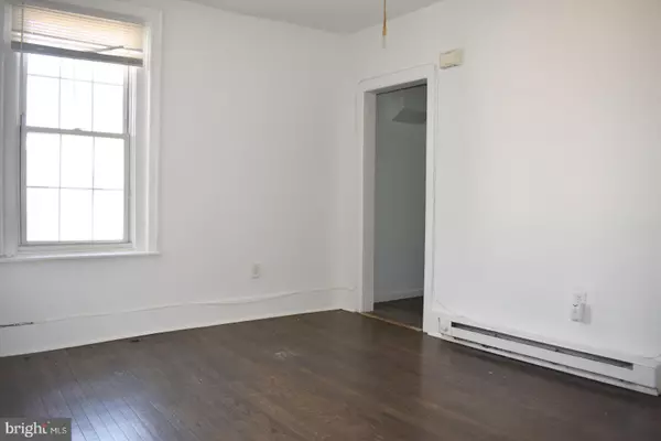 Philadelphia, PA 19139,6031 MARKET ST #STUDIO
