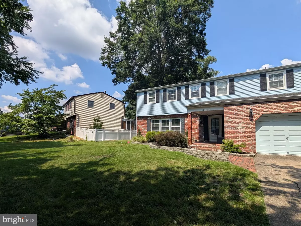 Clementon, NJ 08021,24 MONROE DR