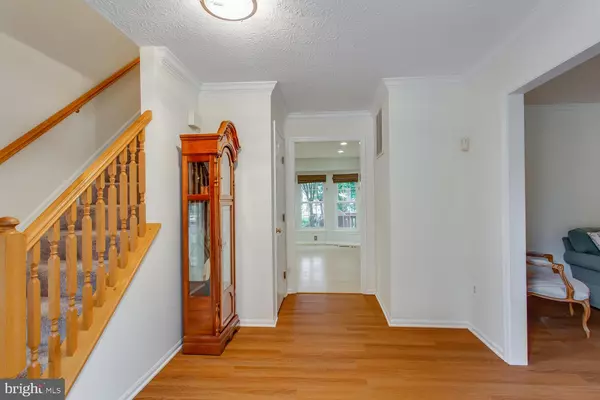 Waldorf, MD 20603,2303 AVALON CT