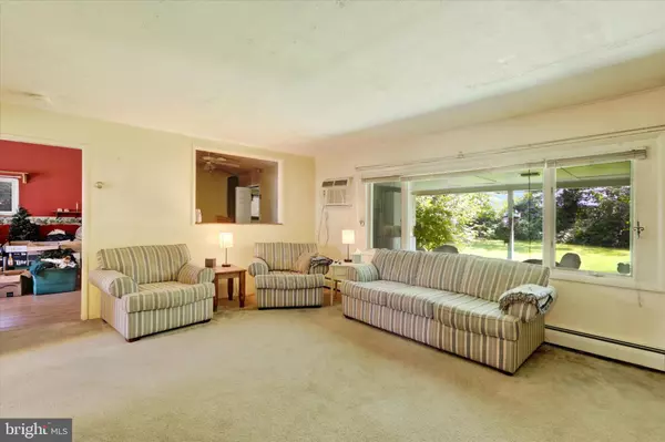 Levittown, PA 19057,3 INDIAN CREEK WAY
