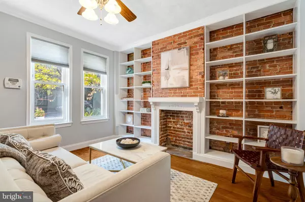 Washington, DC 20002,913 4TH ST NE