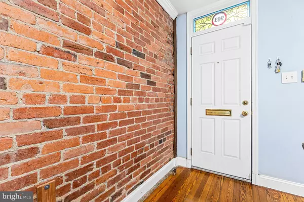 Washington, DC 20002,913 4TH ST NE