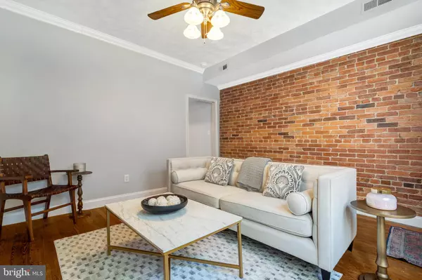 Washington, DC 20002,913 4TH ST NE