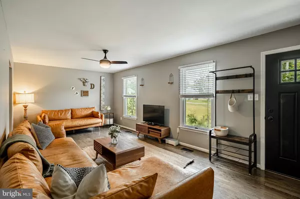 Phoenixville, PA 19460,75 PRIZER