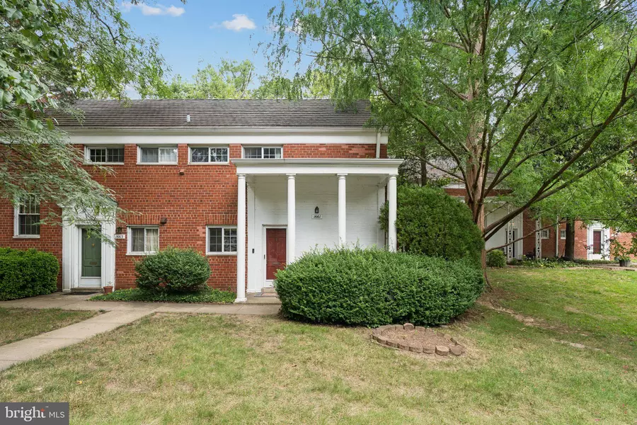 1661 PRESTON RD, Alexandria, VA 22302