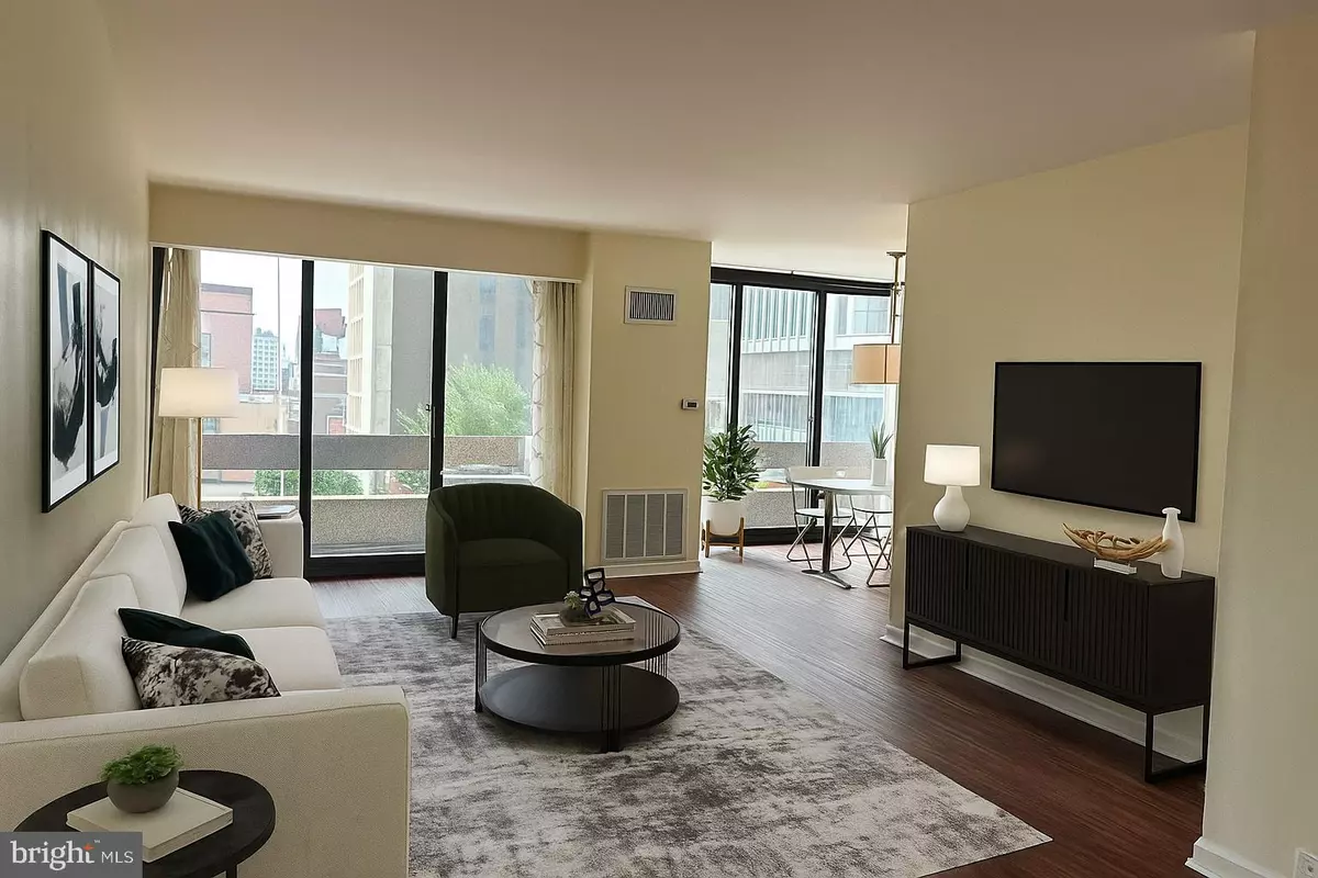 Philadelphia, PA 19107,1326-42 SPRUCE ST #504
