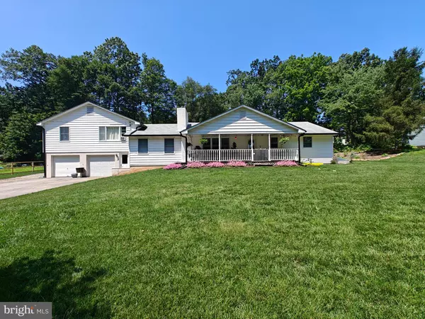 201 MARTINS CORNER RD, Coatesville, PA 19320