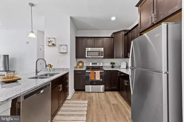 Harrisburg, PA 17110,3000 LARKWOOD CIR #104