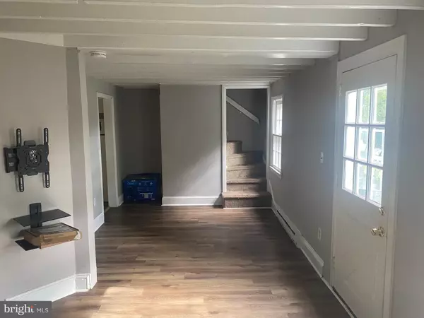 Newtown Square, PA 19073,839 BRYN MAWR #B