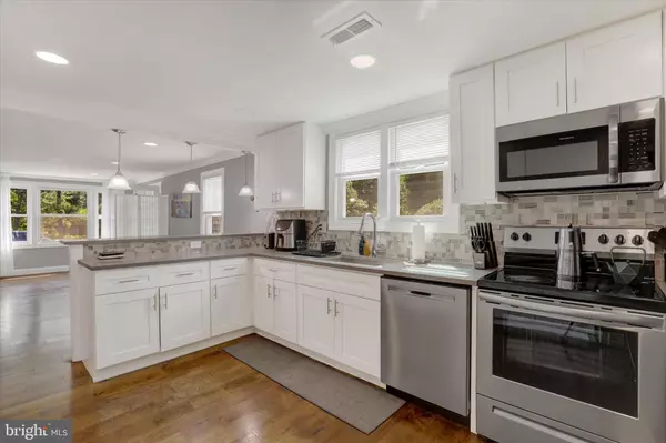 Morrisville, PA 19067,331 N LAFAYETTE AVE