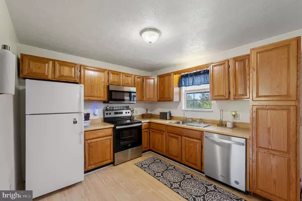 Gerrardstown, WV 25420,1100 LOOP RD