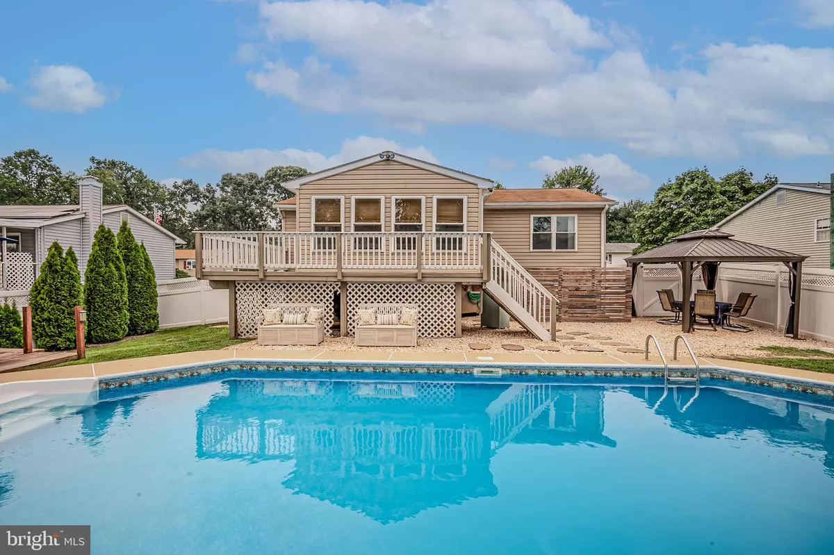 Elkton, MD 21921,126 MIDLAND DR