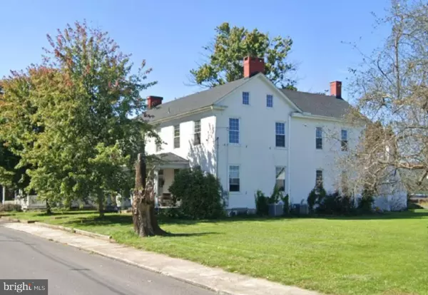 Fairfield, PA 17320,203 E MAIN ST