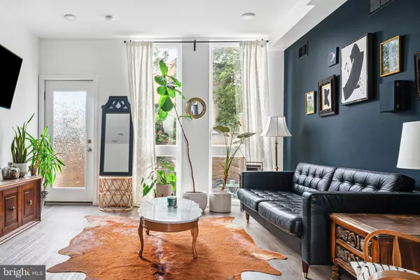 Philadelphia, PA 19122,435 W BERKS ST