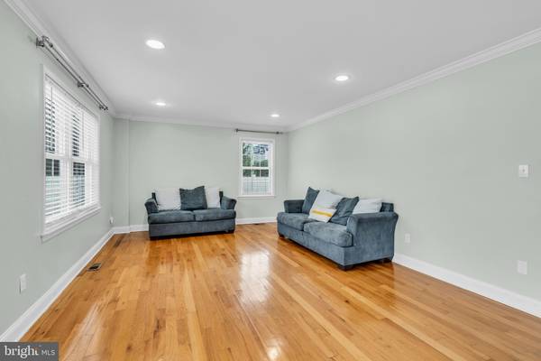 Toms River, NJ 08753,166 BLUE SEA LN